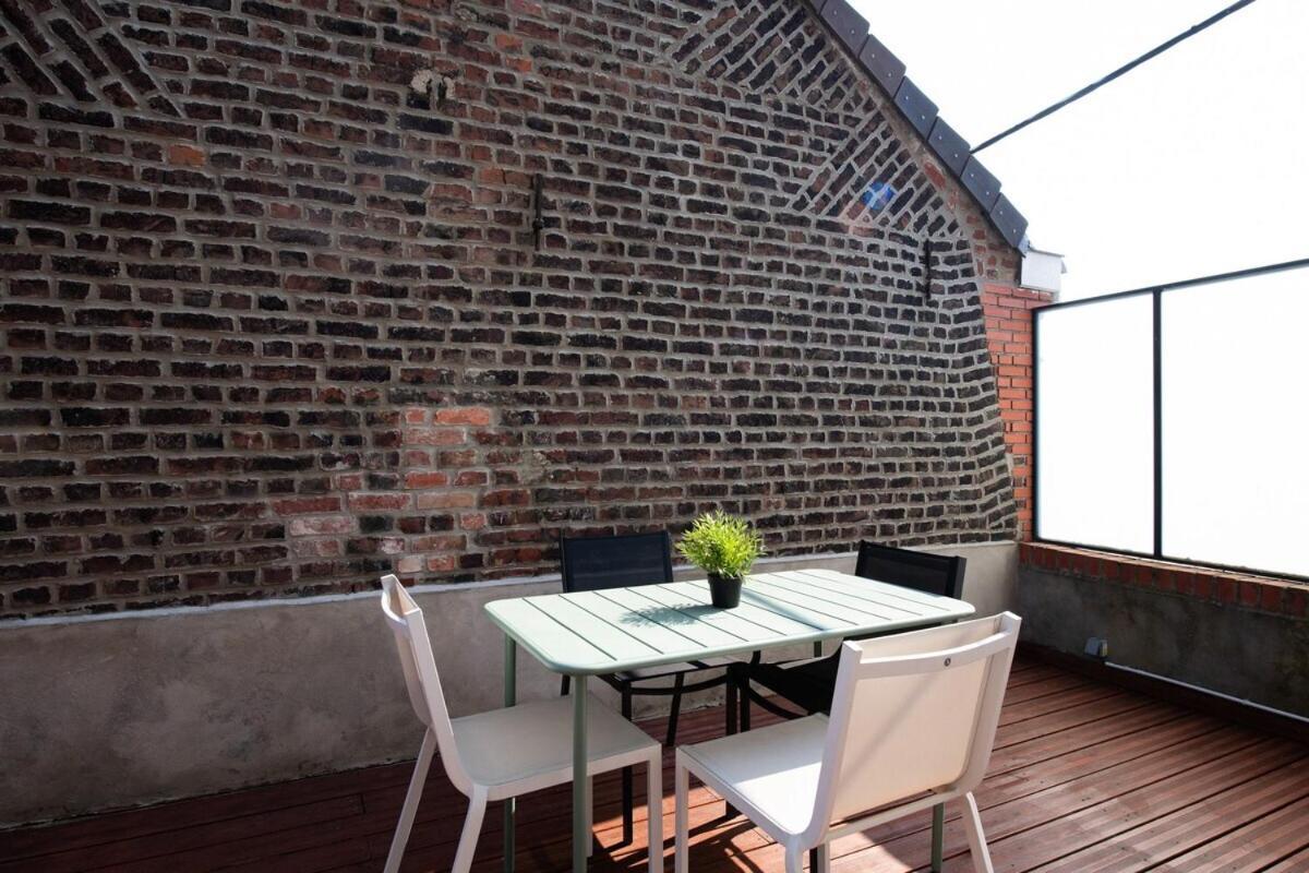 Maison Cosy 4 Chambres, Terrasse, Garage Prive Croix Exterior photo